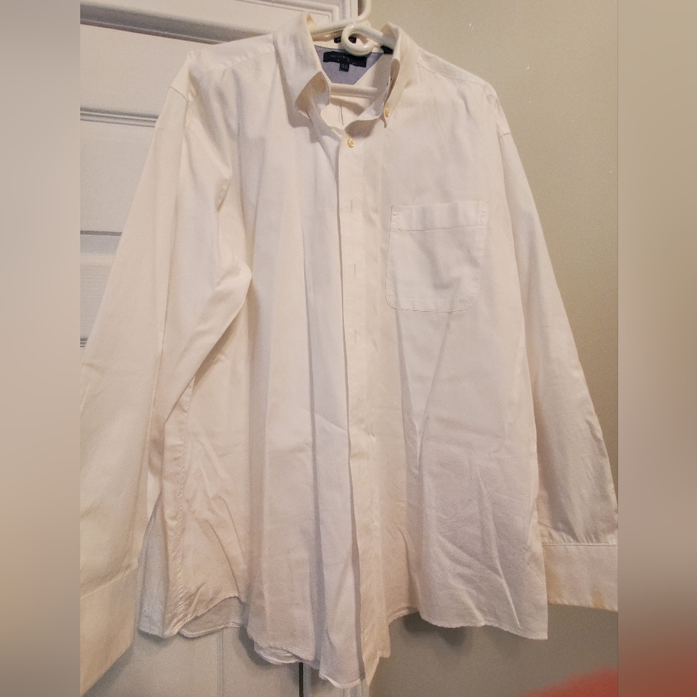 Mens Tommy Hilfiger long sleeve white button down shirt